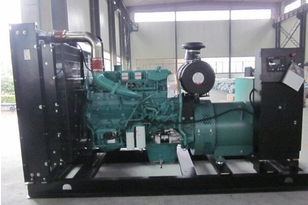 介休全新常柴300kw大型柴油发电机组